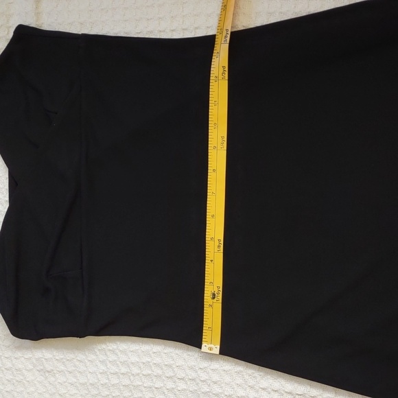 Preloved Express Little Black Dress Size 1/2 - Picture 10 of 12
